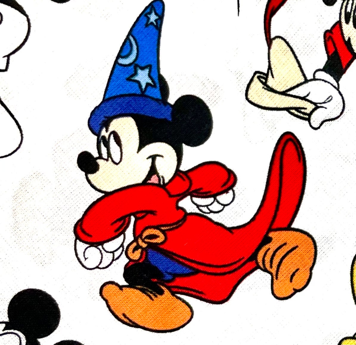 Beautiful Mickey Mouse reversible blanket