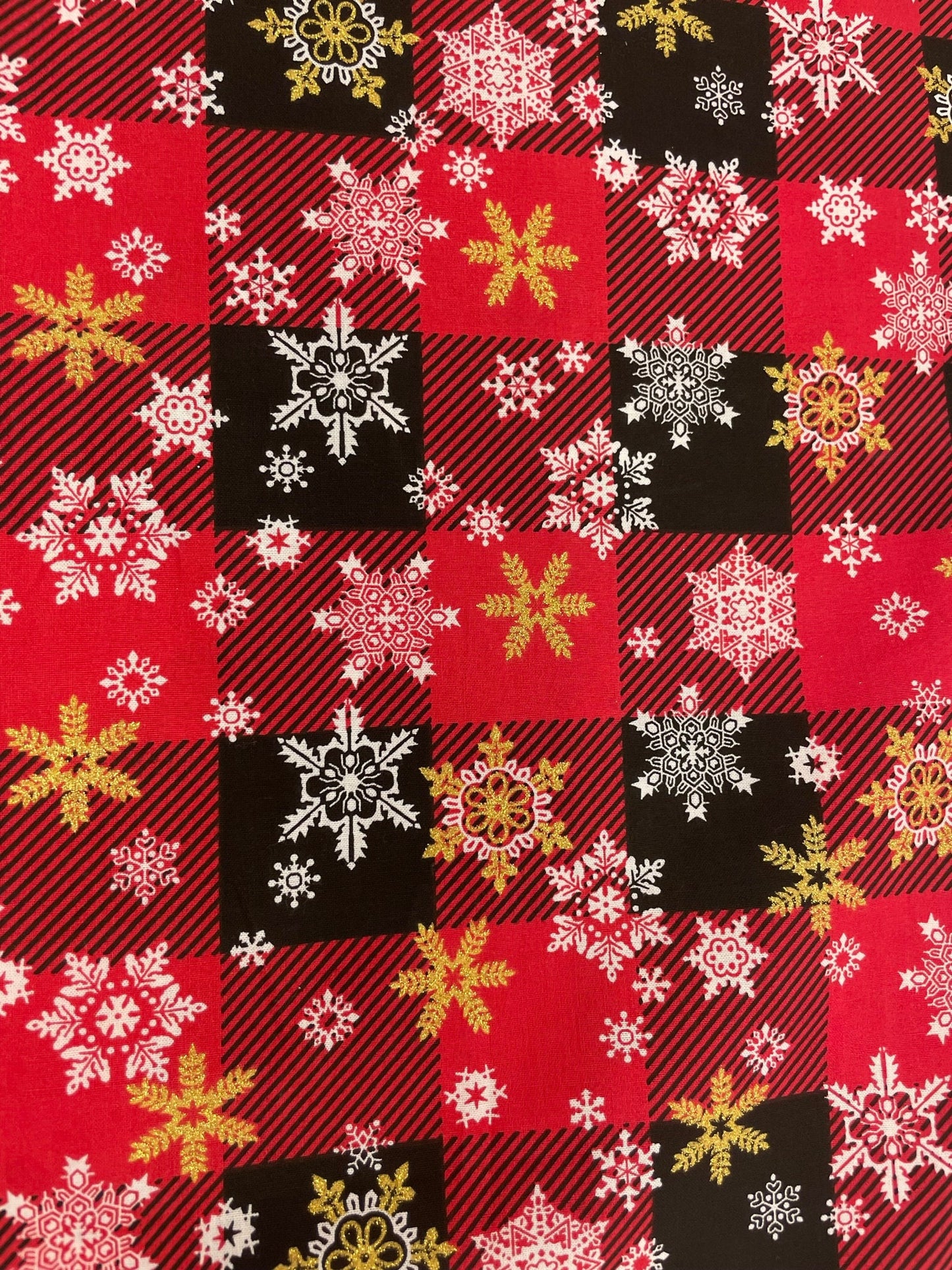 Elegant Christmas reversible blanket and decor