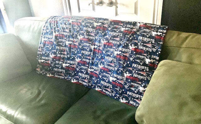 New England Patriots Reversible, Designer Lap and Tailgating Quilt/blanket