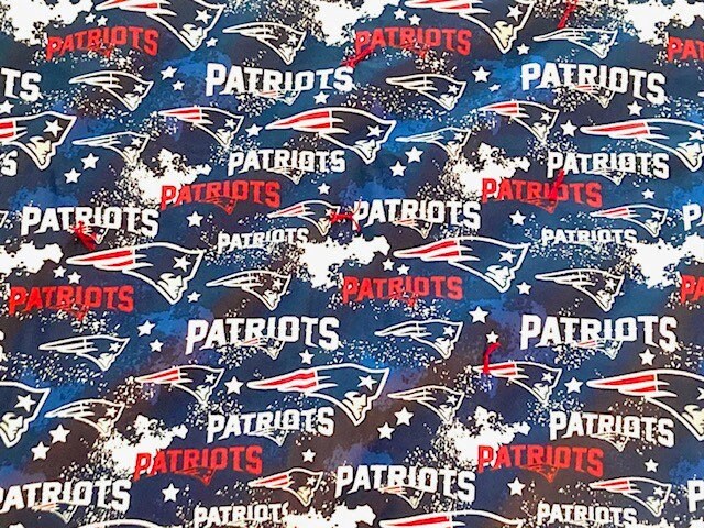New England Patriots Reversible, Designer Lap and Tailgating Quilt/blanket