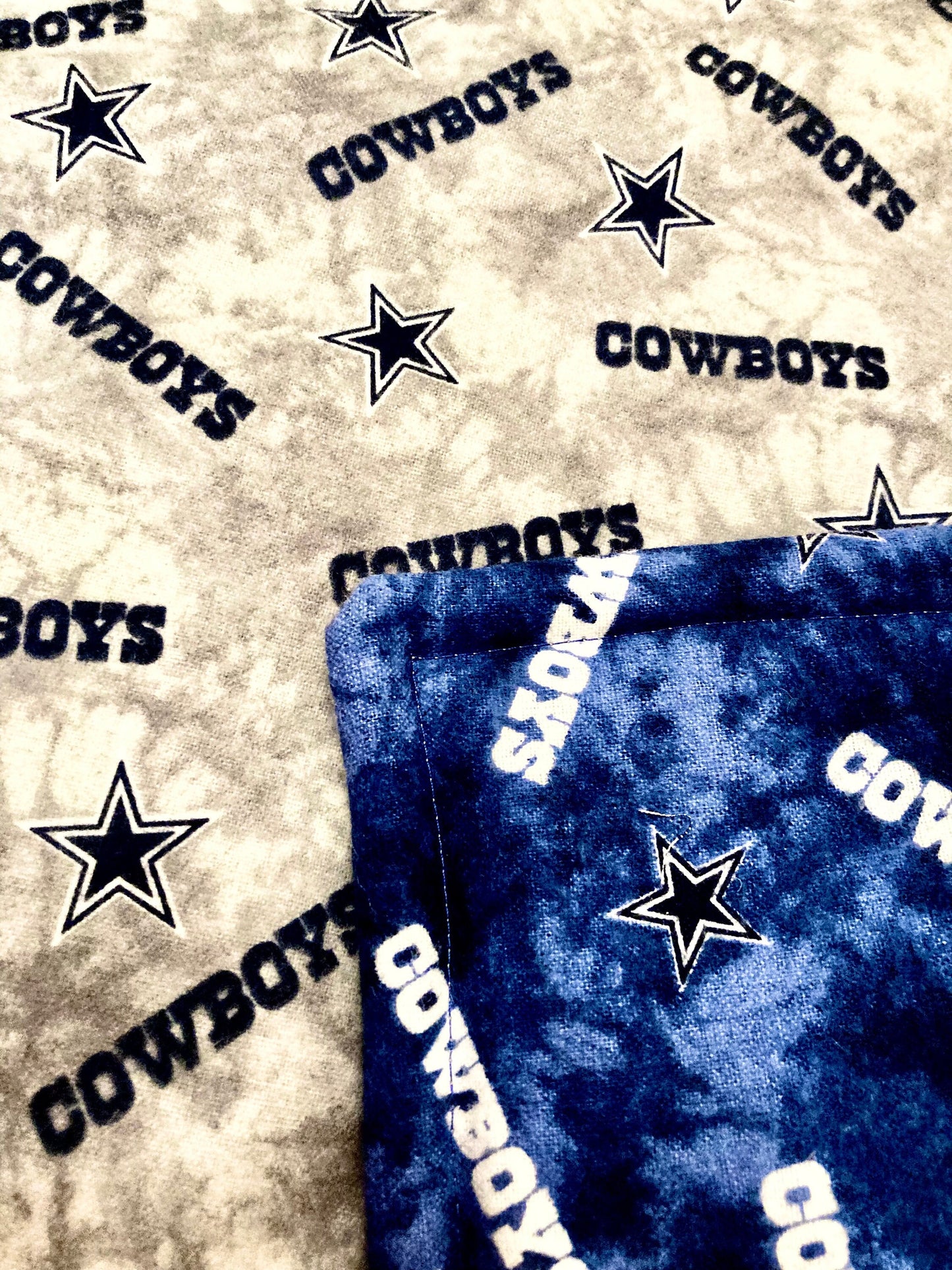 Perfect Dallas Cowboy warm and luxurious reversible blanket!